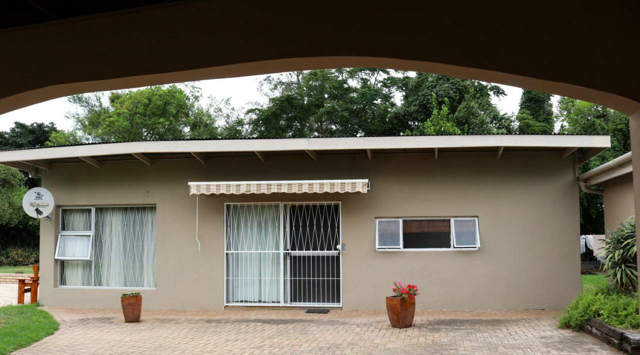Gasthaus Bietjie Rus Addo Exterior foto